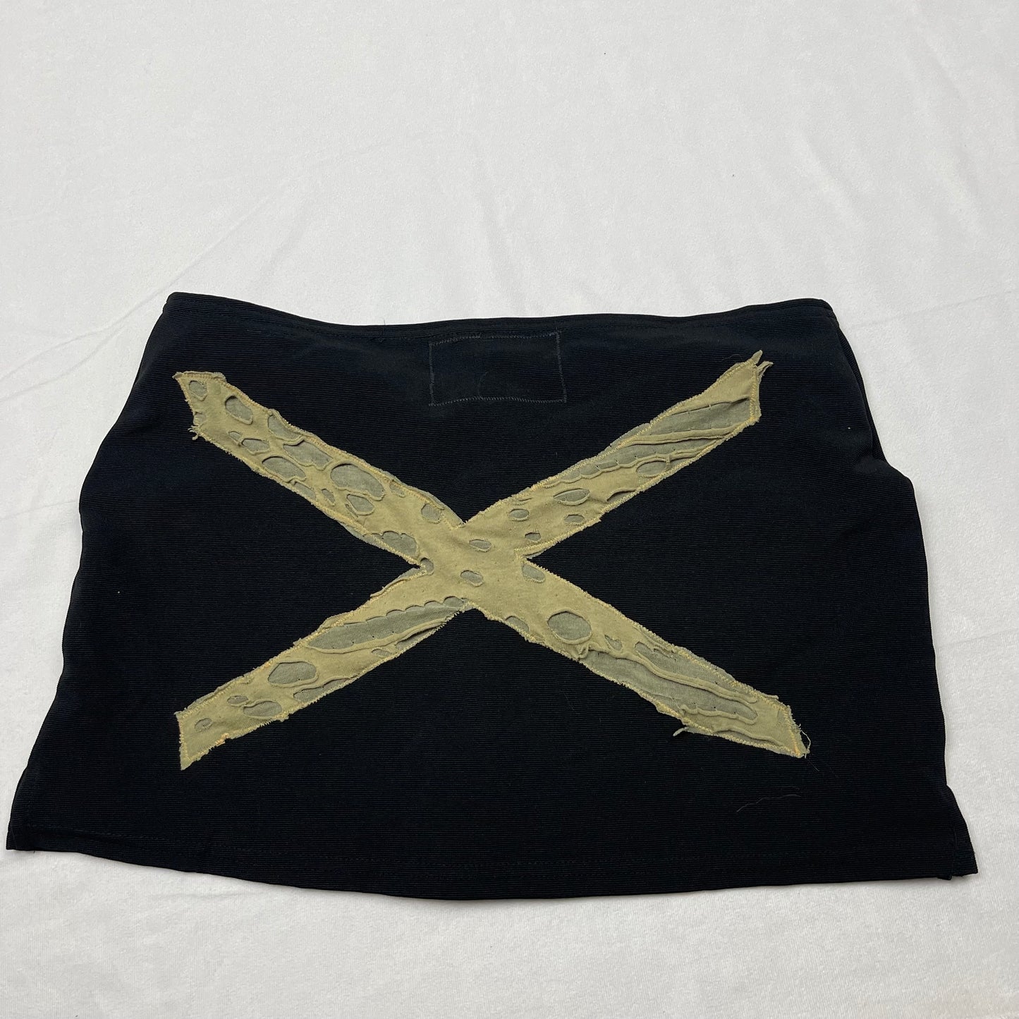 Mallgoth upcycled distressed mini skirt (35”)