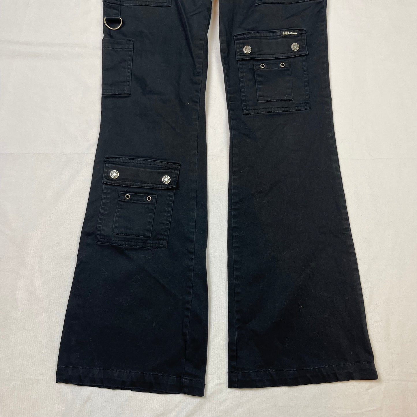 Emo cargo flare low rise pants (9)