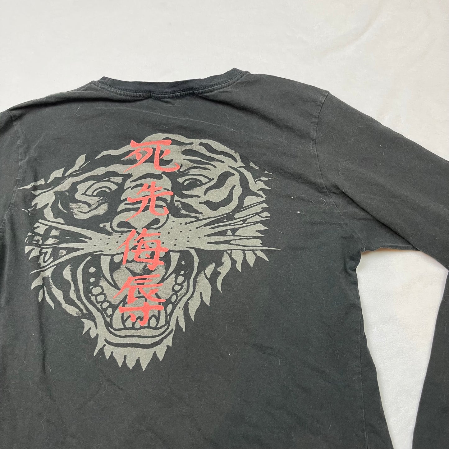 Y2K Ed hardy long sleeve top (L)