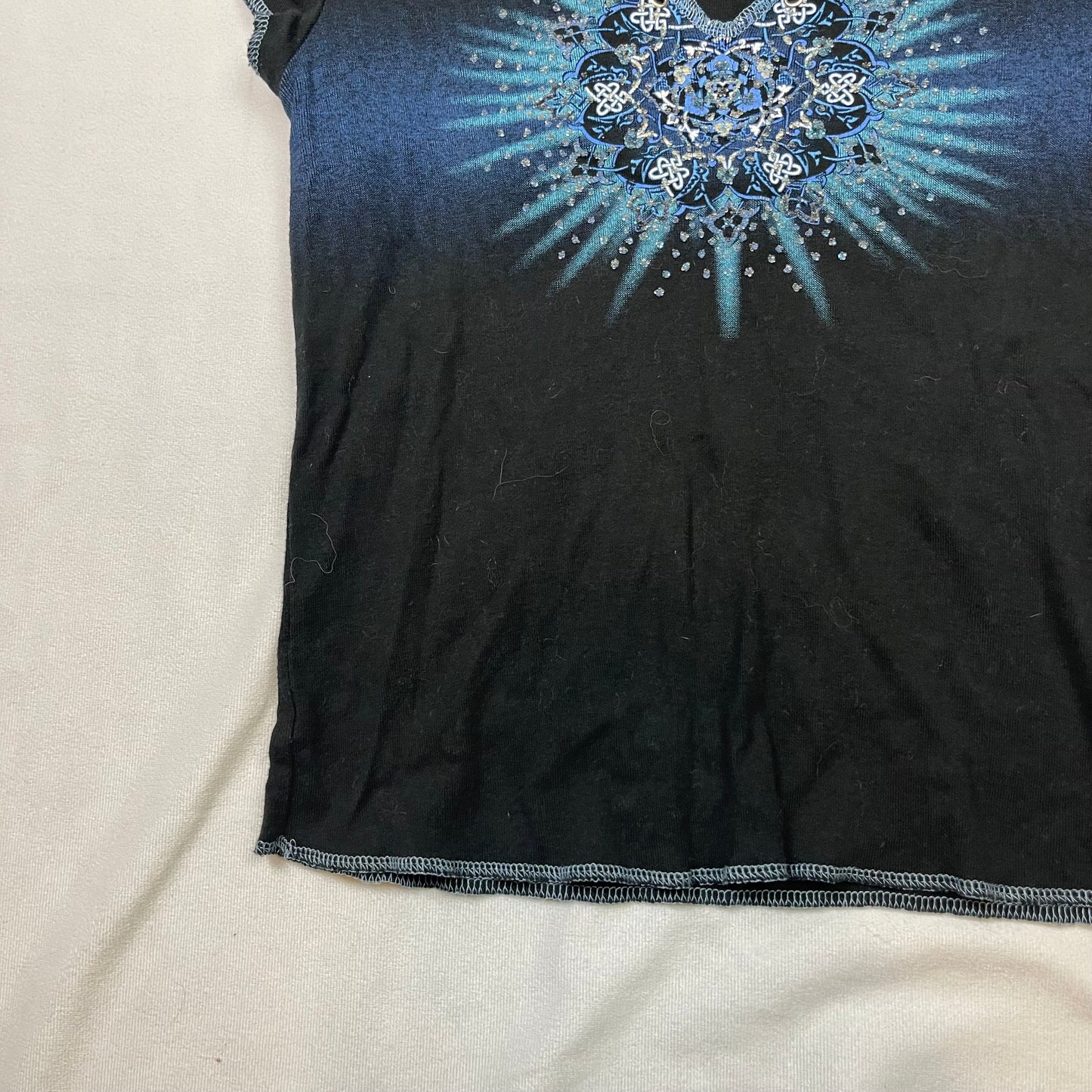 Boho graphic v neck top (M)