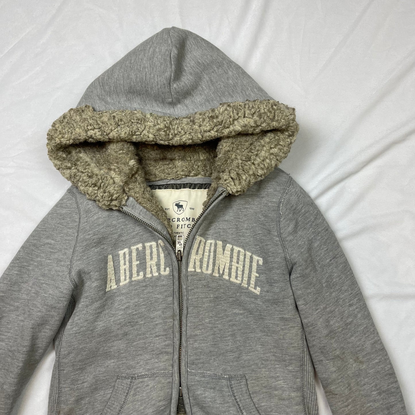 Y2K Abercrombie heavy weight hoodie (M)