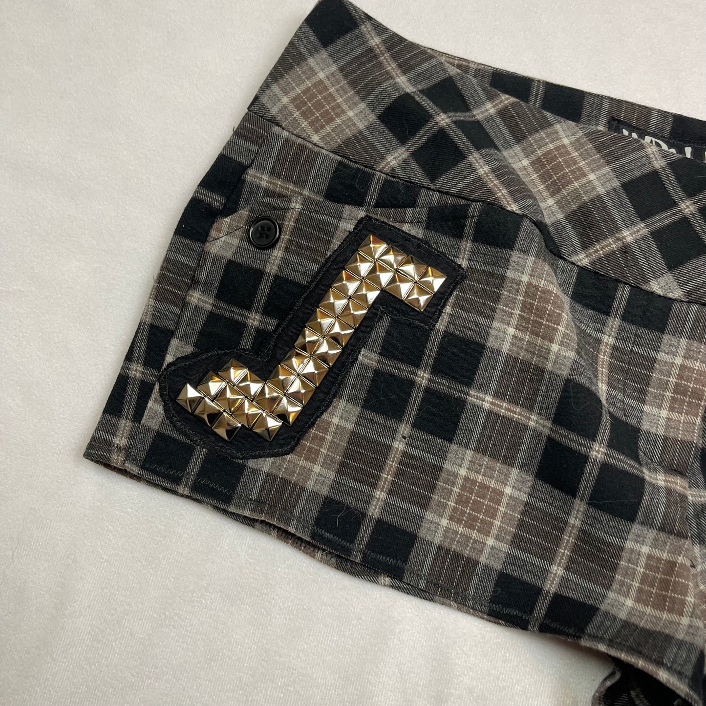 Upcycled music note micro shorts (29”)