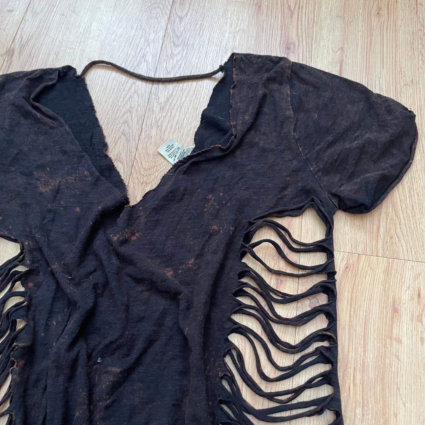 Grunge cut out slouchy top (M)