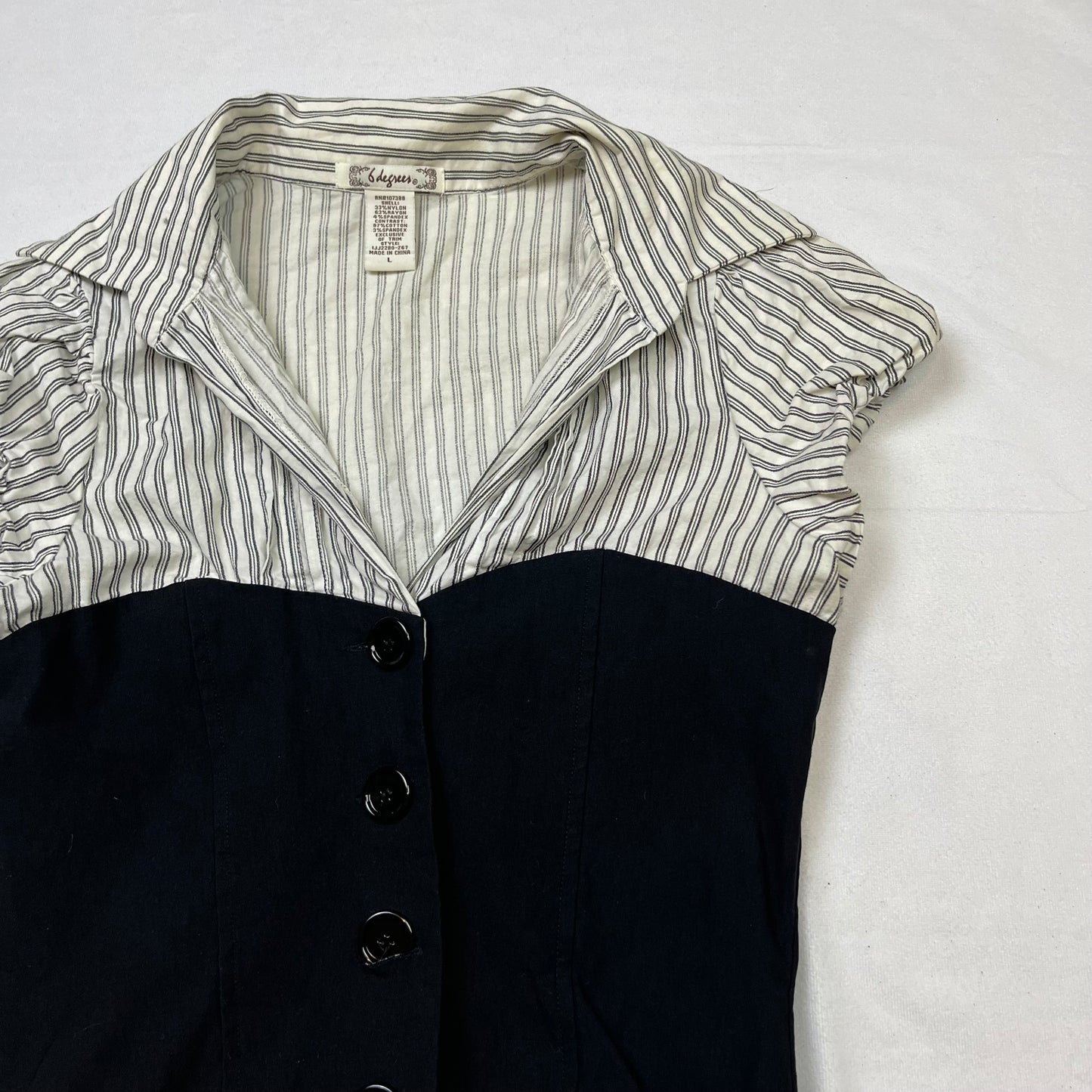Y2K pinstripe button down blouse (L)