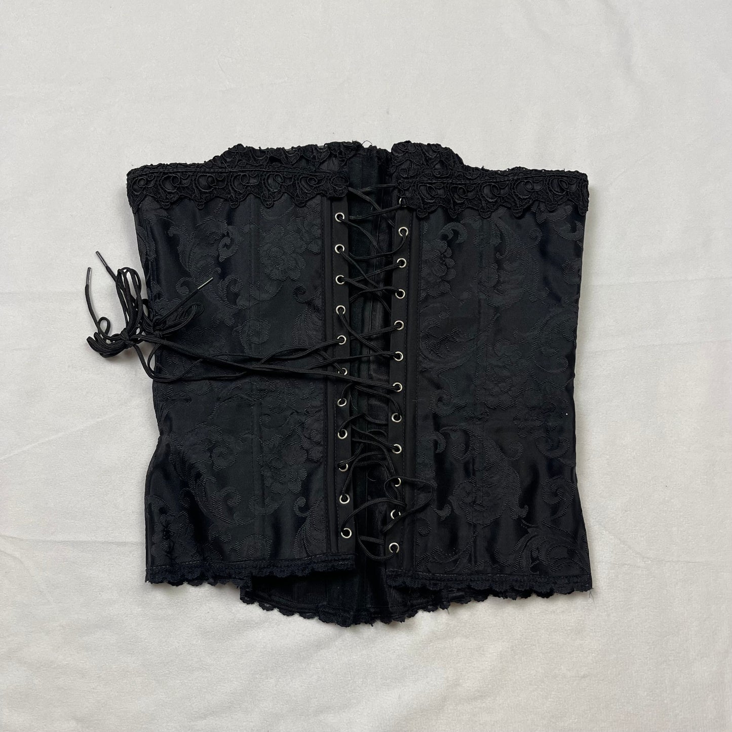 Grunge lace strapless corset (34)