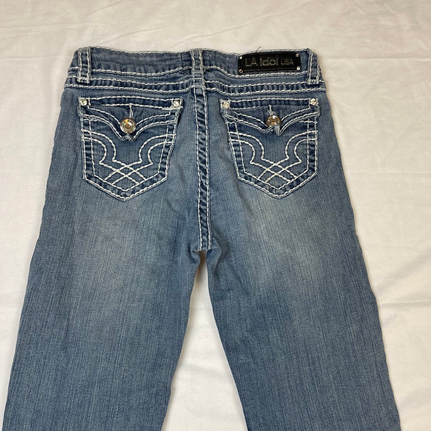 Y2K mcbling bootcut jeans (32”)