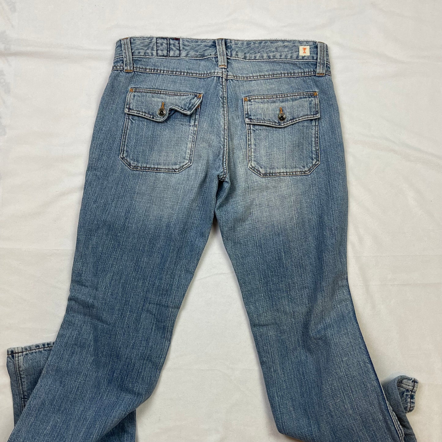 Y2K low waist jeans (28”)