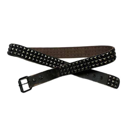 Vintage hot topic studded belt (42”)