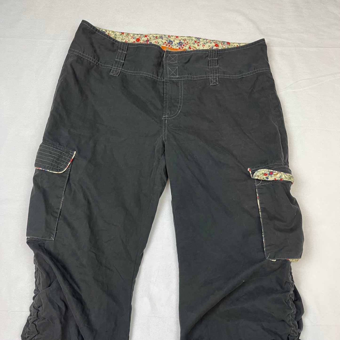 Y2K ruched cargo low rise pants (11)