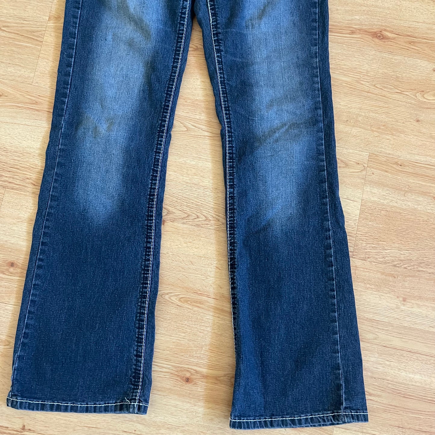 Y2K angels low rise jeans (31”)