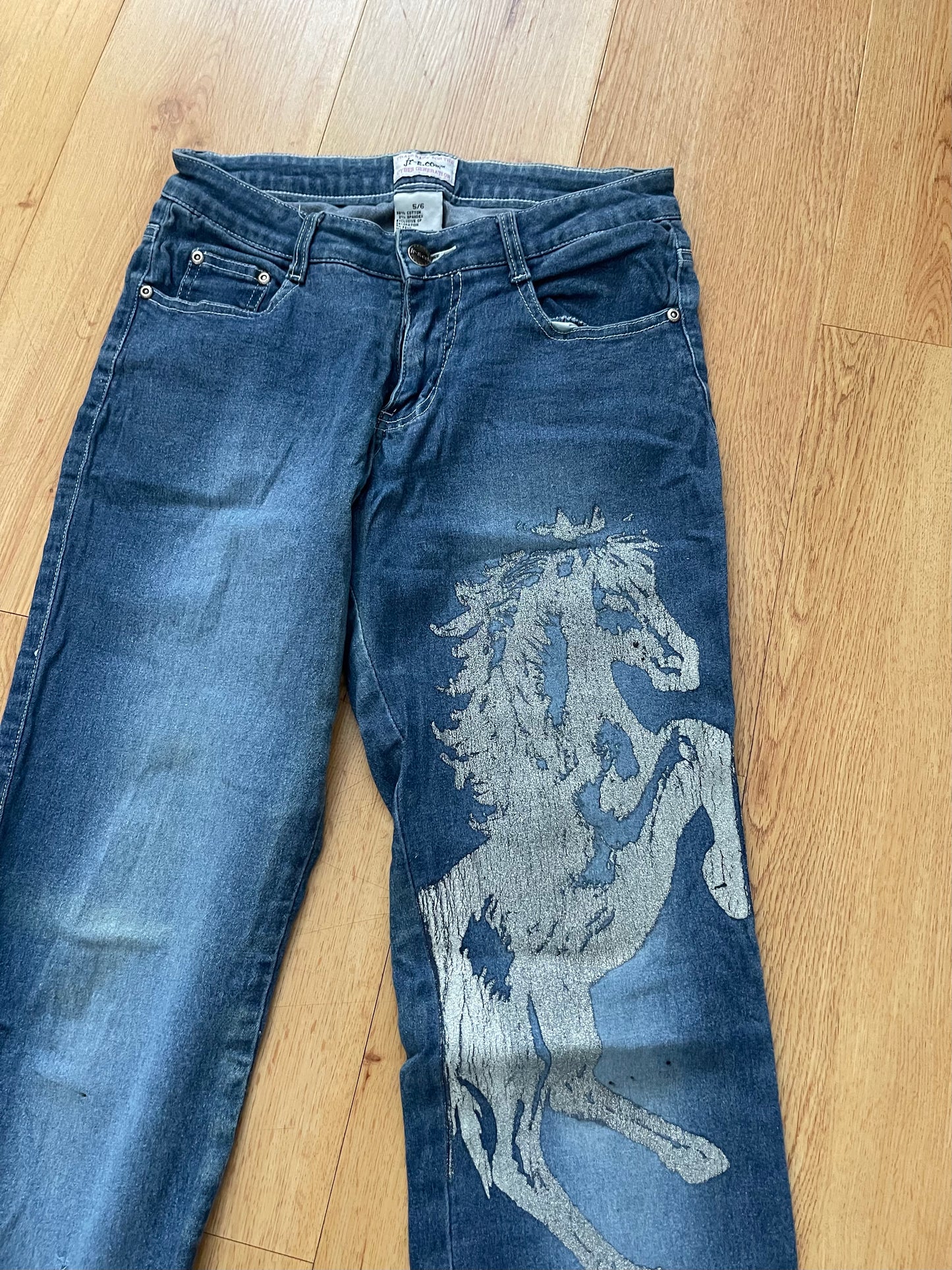 Y2K glitter graphic jeans (28”)