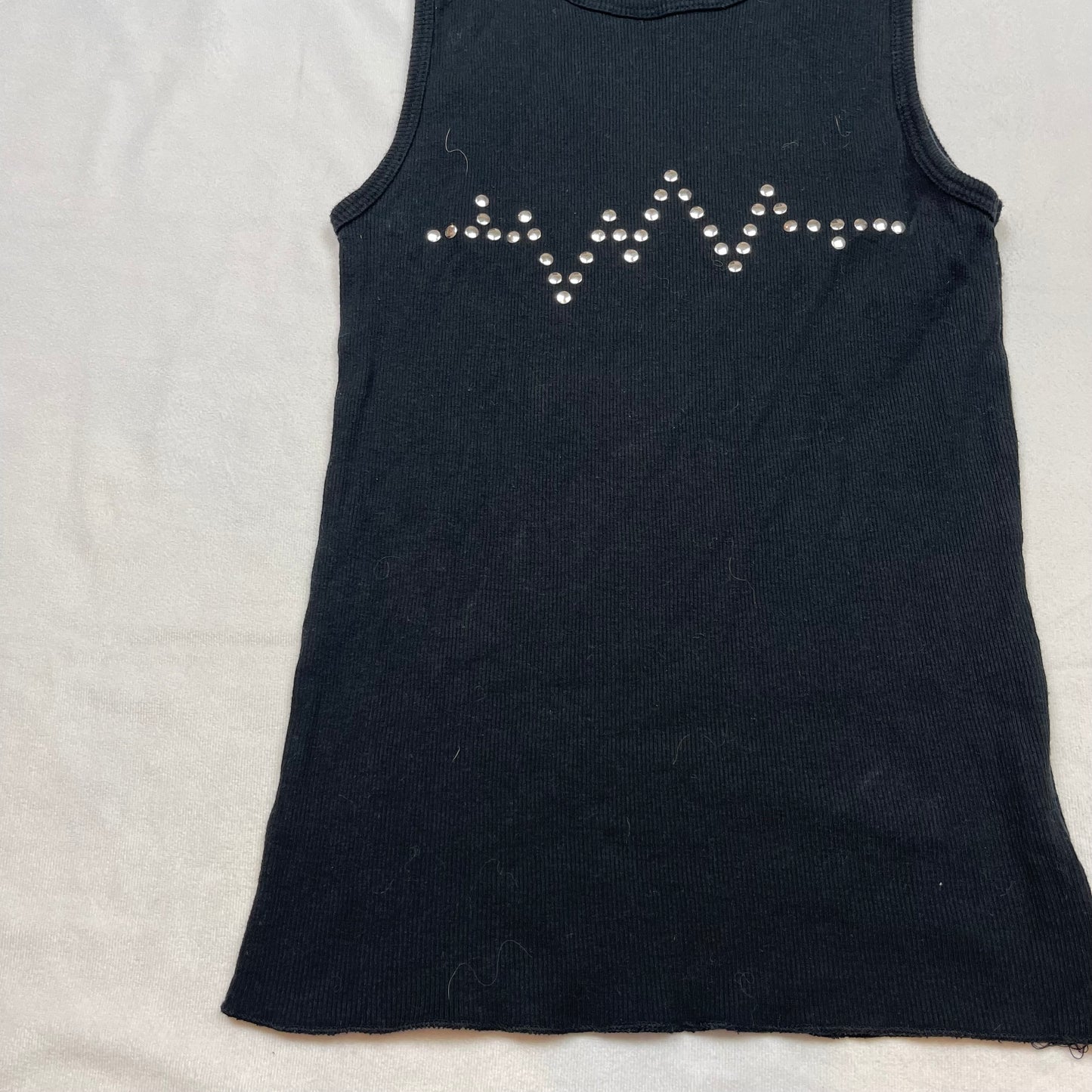 Emo studded heart line graphic top (S/M)