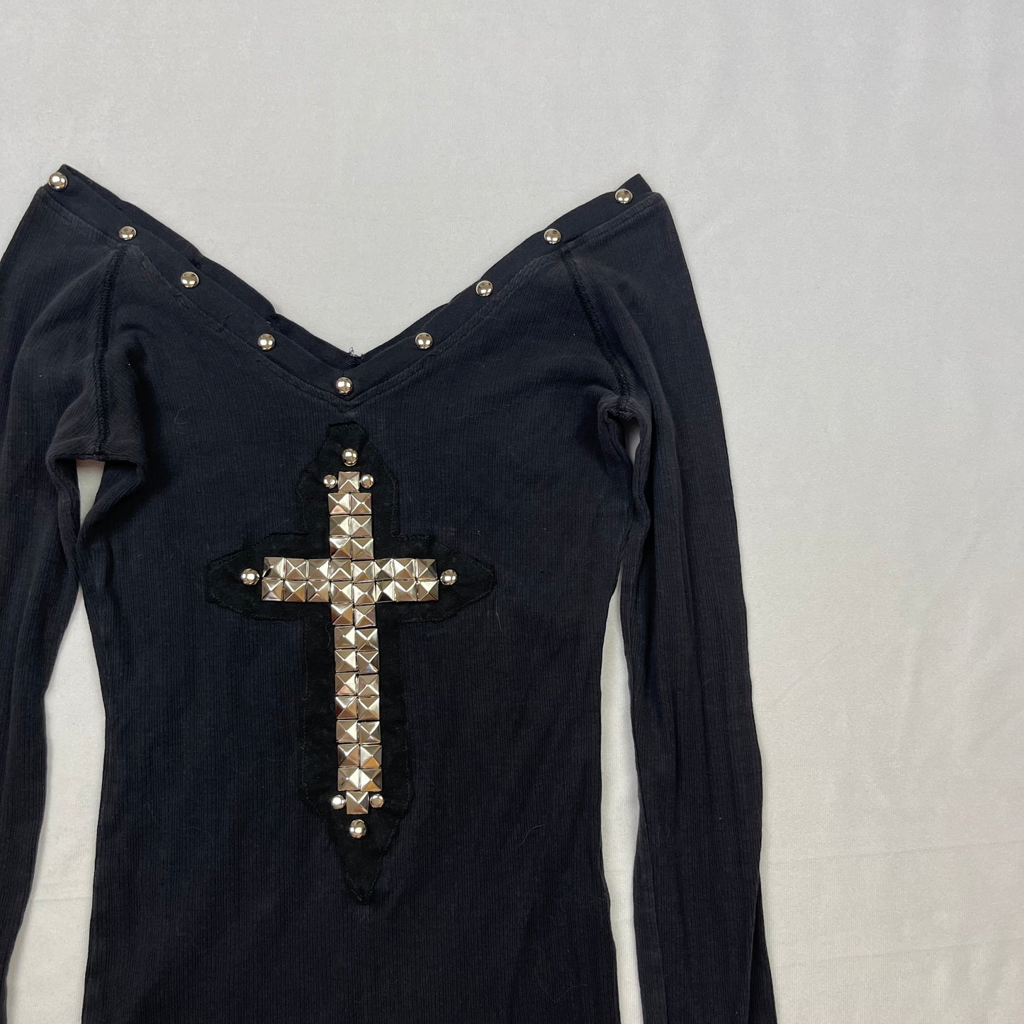 Mallgoth upcycled stud cross top (S)