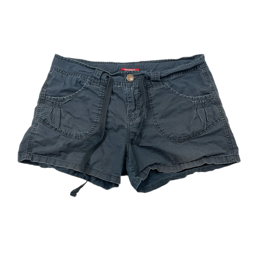 Grunge cargo shorts (31”)