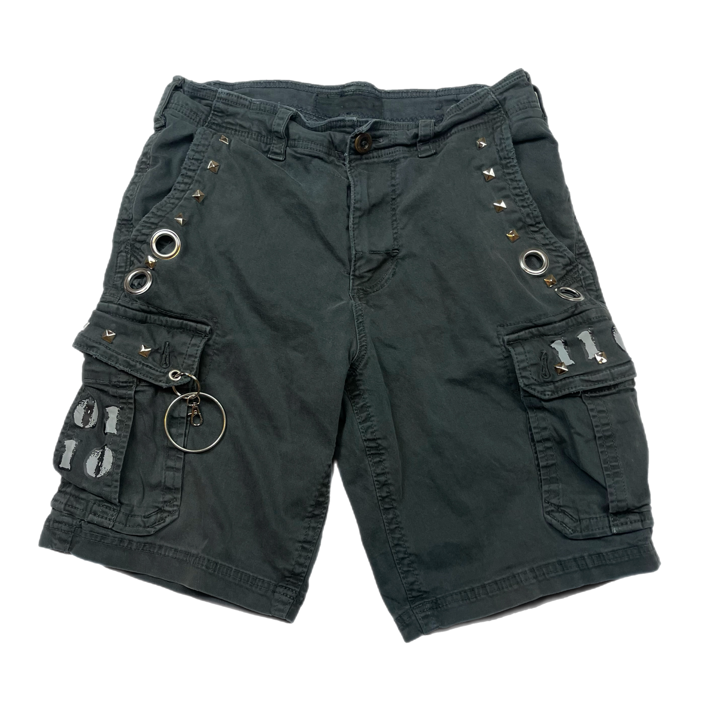 Emo upcycled cargo boy shorts (30”)