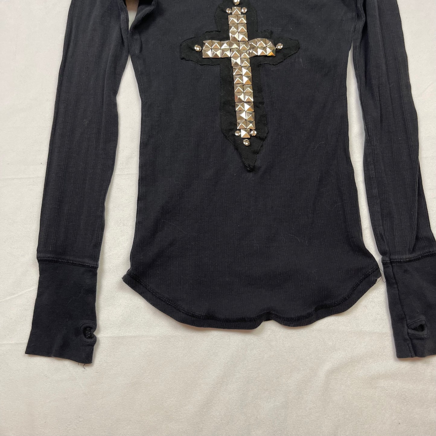 Mallgoth upcycled stud cross top (S)