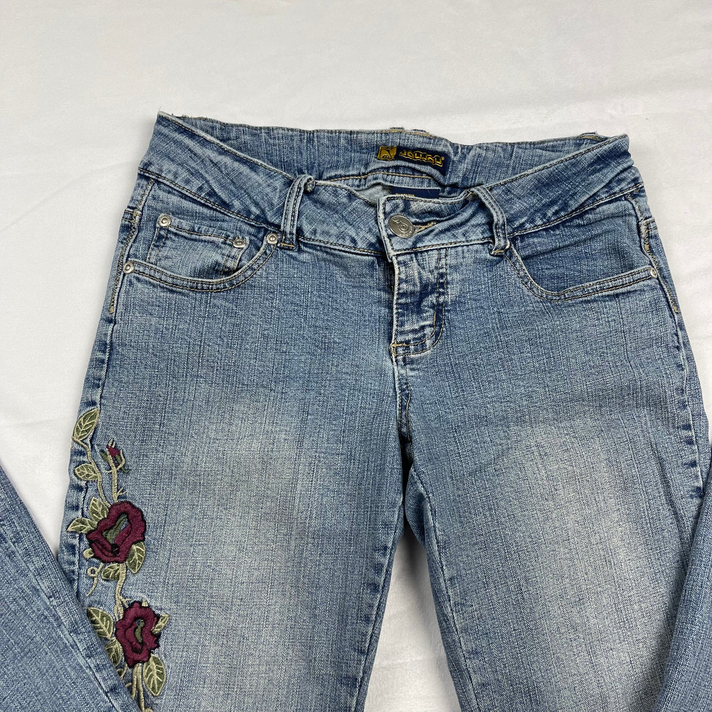 Embroidered jeans (30”)