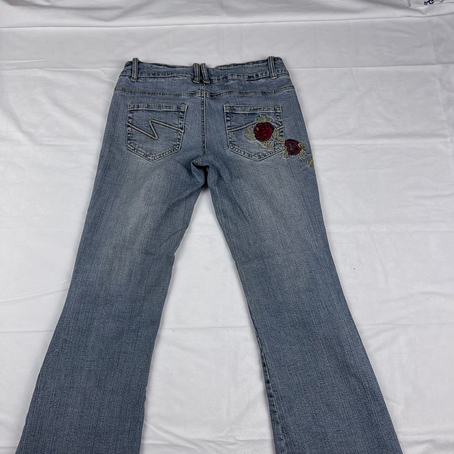 Embroidered jeans (30”)